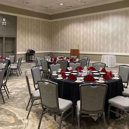 Doubletree By Hilton Tucson-Reid Park Hotell Eksteriør bilde