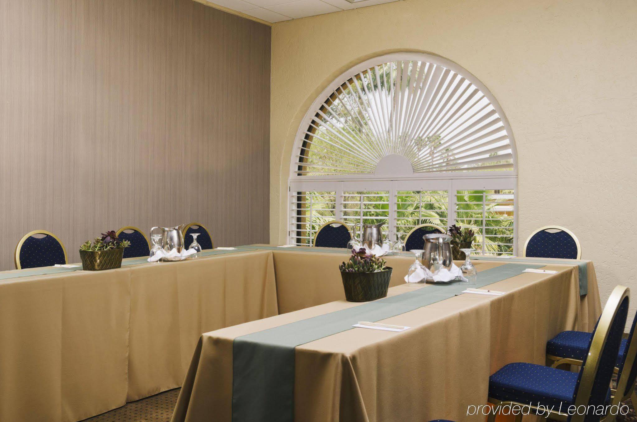 Doubletree By Hilton Tucson-Reid Park Hotell Eksteriør bilde