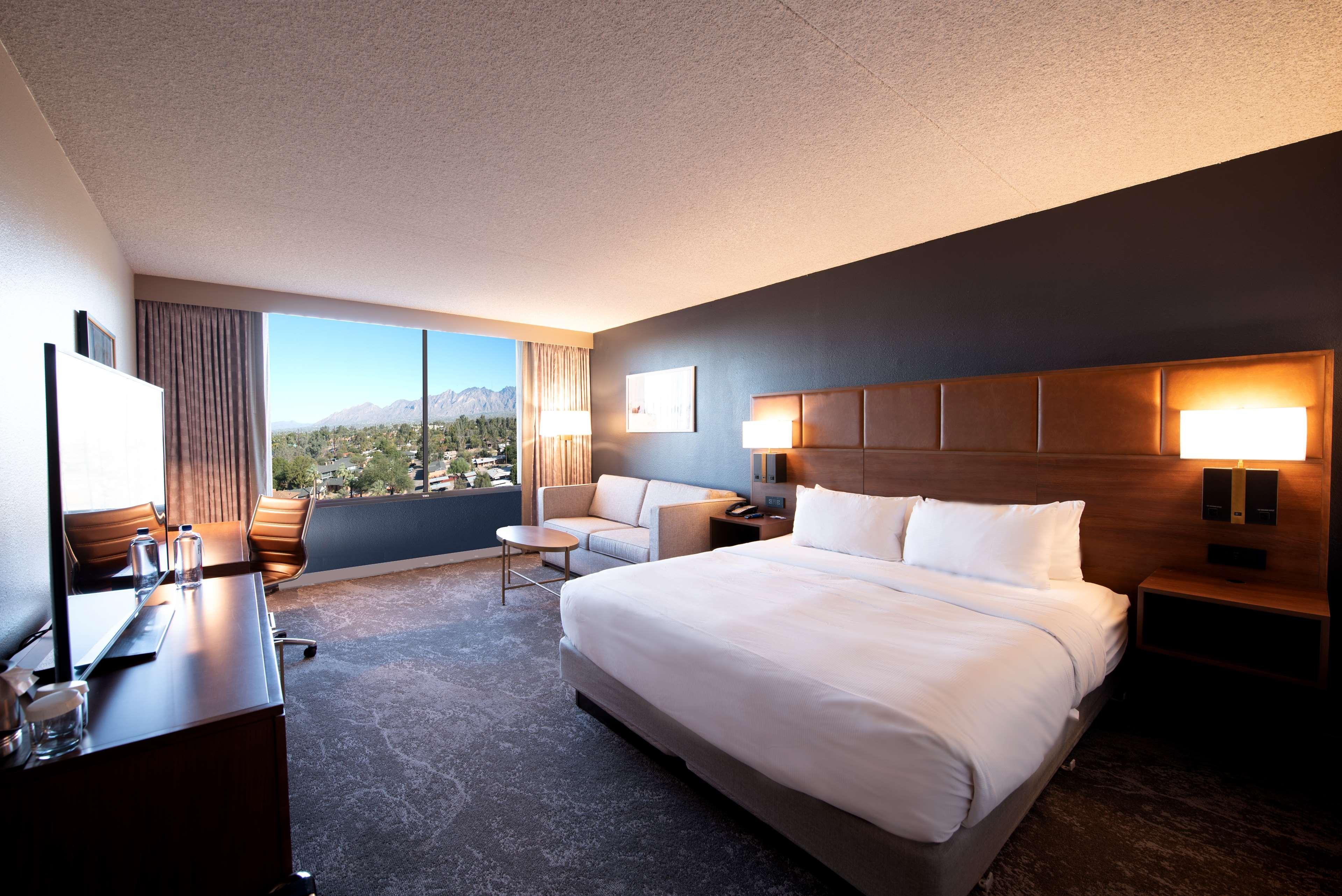 Doubletree By Hilton Tucson-Reid Park Hotell Eksteriør bilde