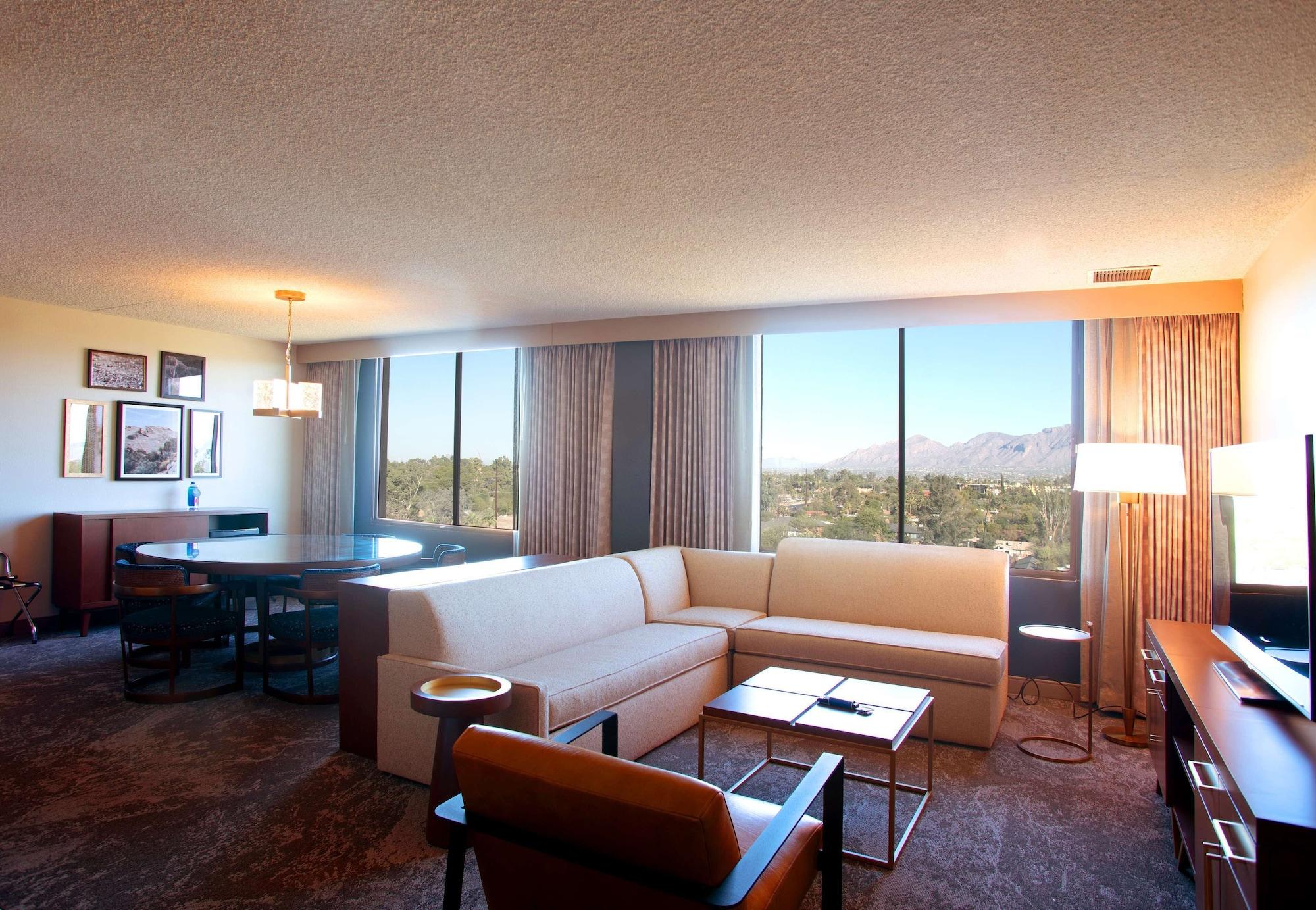 Doubletree By Hilton Tucson-Reid Park Hotell Eksteriør bilde