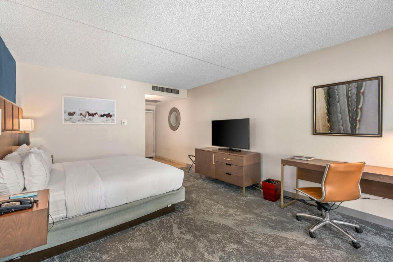 Doubletree By Hilton Tucson-Reid Park Hotell Eksteriør bilde