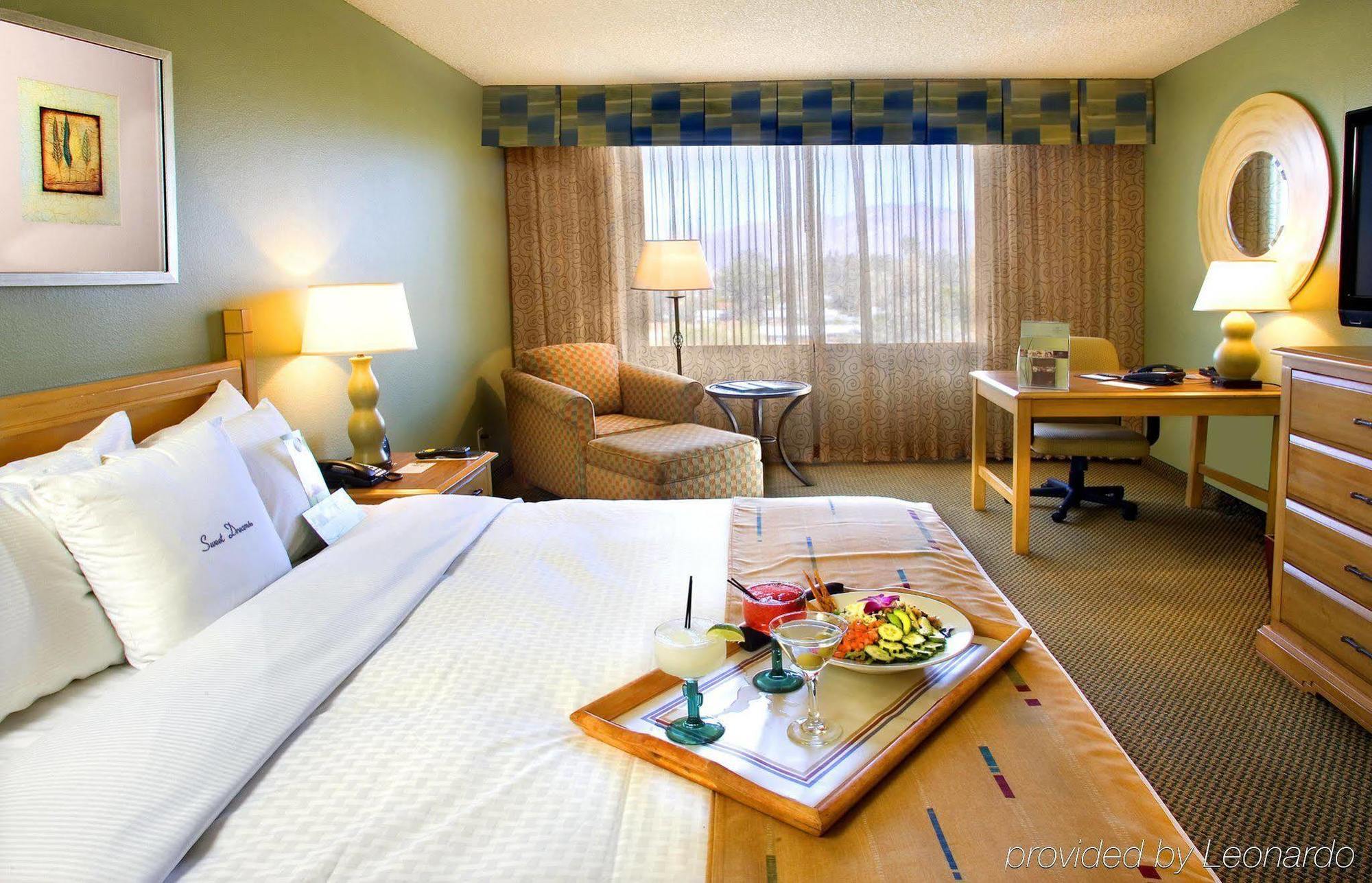 Doubletree By Hilton Tucson-Reid Park Hotell Rom bilde